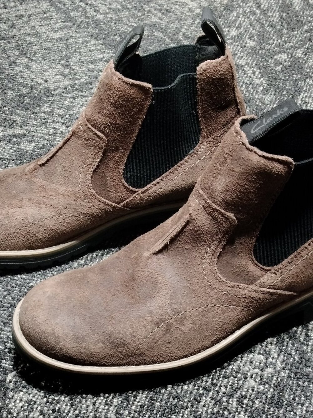 Men's Clarks Morris Easy Waterproof Suede Leather Slip on Chelsea Boots Size 10
